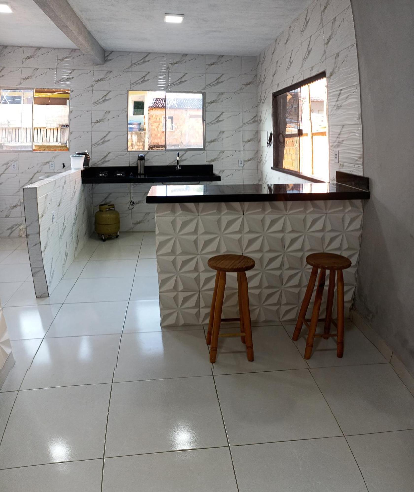 Casa Nova Bem Aconchegante Bairro Tranquilo E Pertinho De Rua Principal A Pituba E Praias Lojas Restaurantes E Bares Holiday home